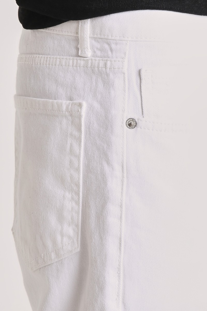 B.F JEANS 2496